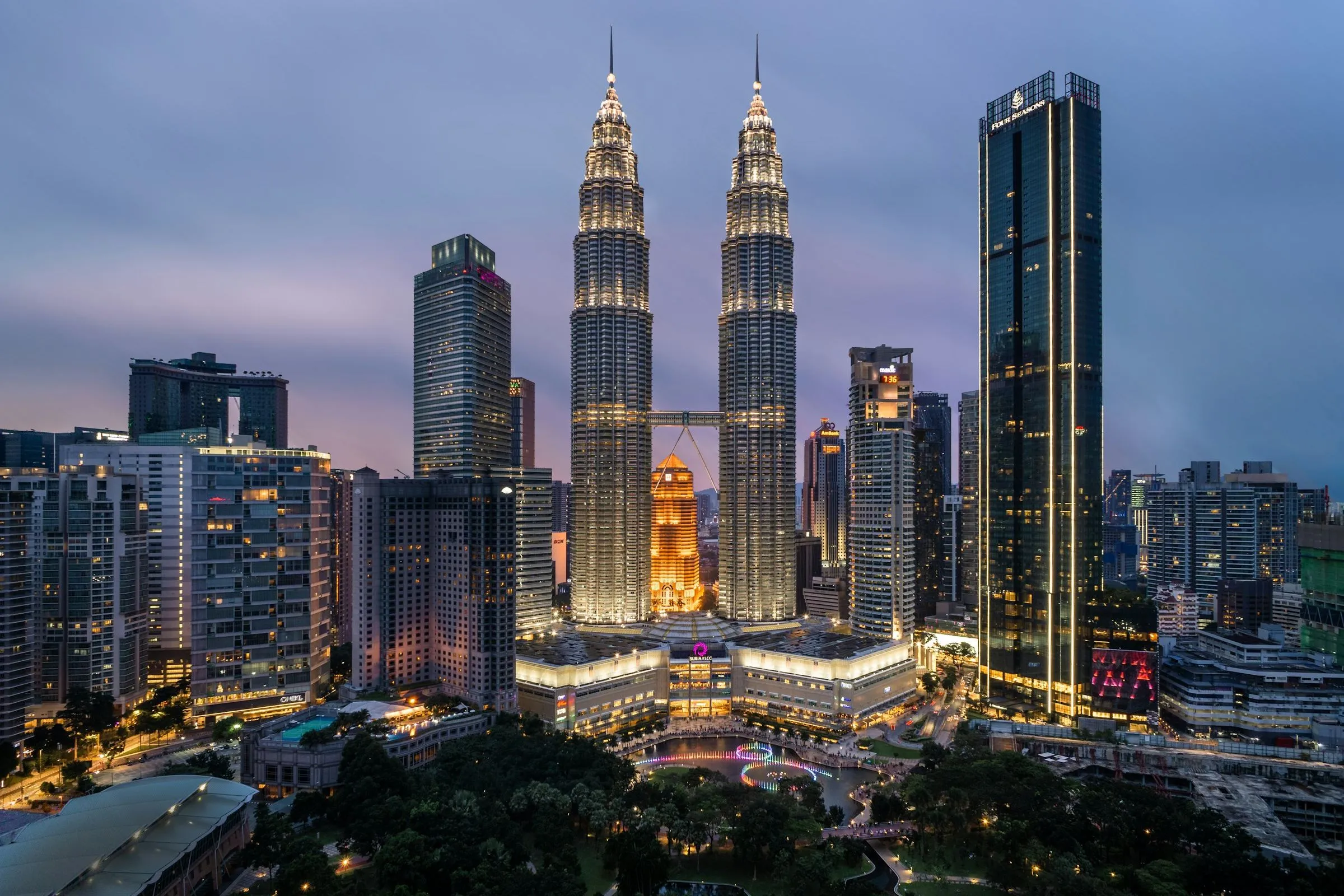 Kuala Lumpur skyline with the Petronas Towers at dusk